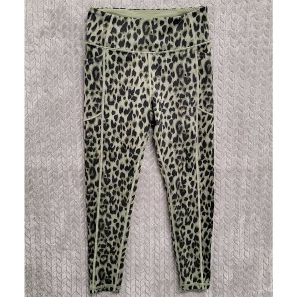 Victorias‎ Secret Incredible Essential Women's 10 Green Leopard Print Leggings
